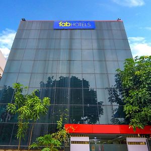 Fabhotel Saltlake Palace - Nr Anandlok Hospital